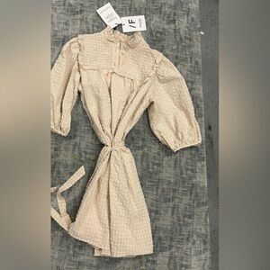 Elegant Cream Midi Dress